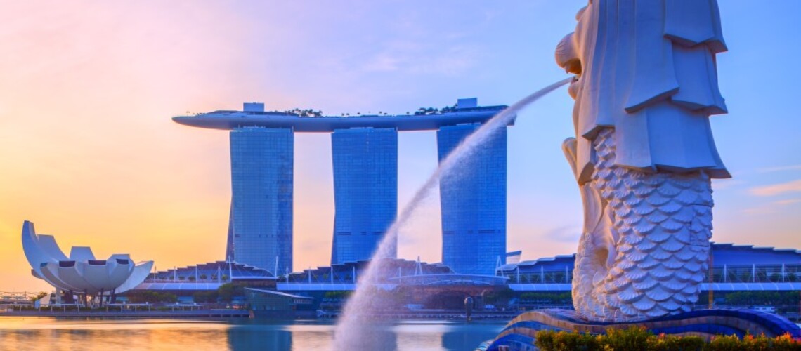 singapore-merlion-park-downtown-singapore-busines-2021-09-01-06-40-13-utc-1
